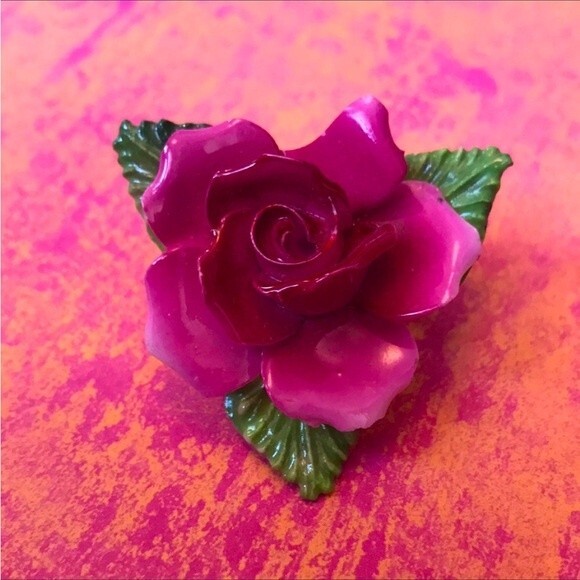Source Unknown Jewelry - Rose Pin Bone China Made in England